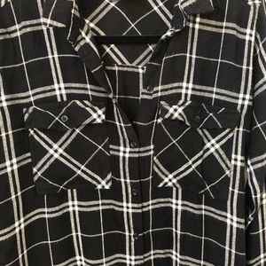 Divided Tops - H&M Longline Plaid Button Down Divided Tops - H&M Longline Plaid Button Down